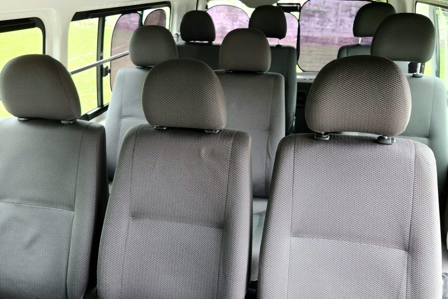 Dummy van 1