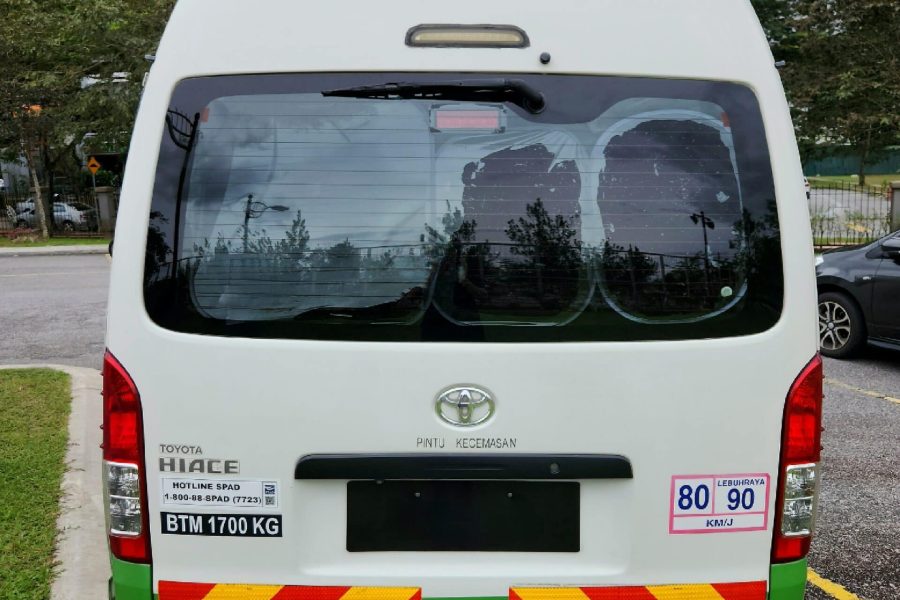 Dummy van 1