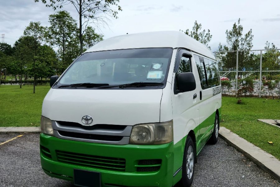 Dummy van 1